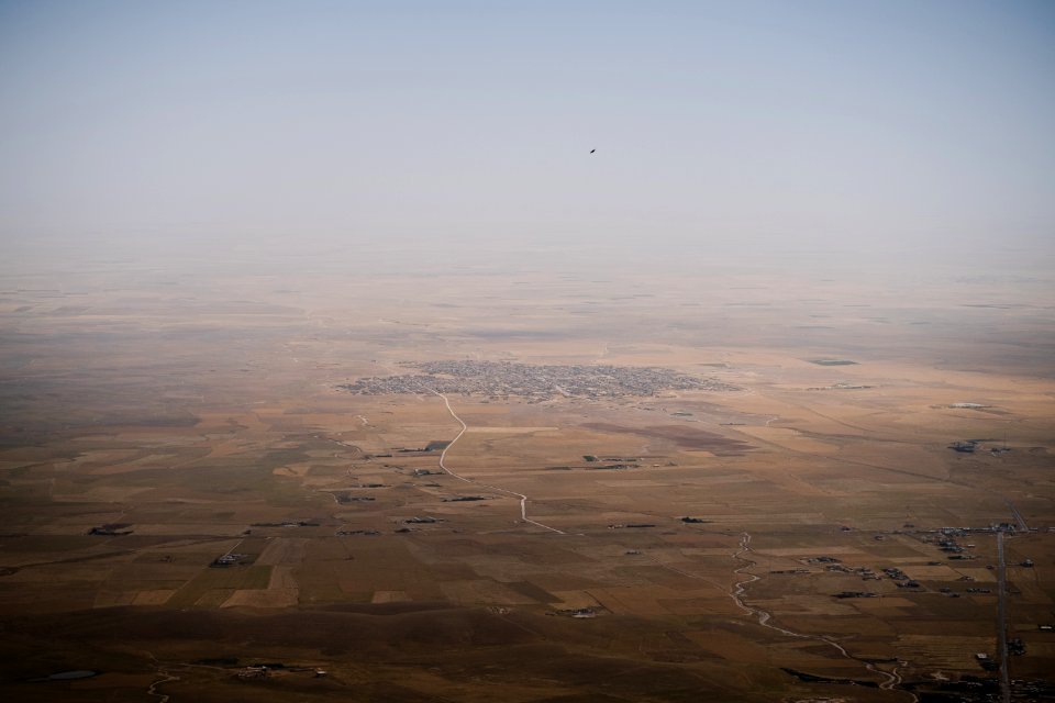 Views in June of 2019 of the north side of Sinjar mountain, as seen from the Ezidi shrine of Chil Mera 08
