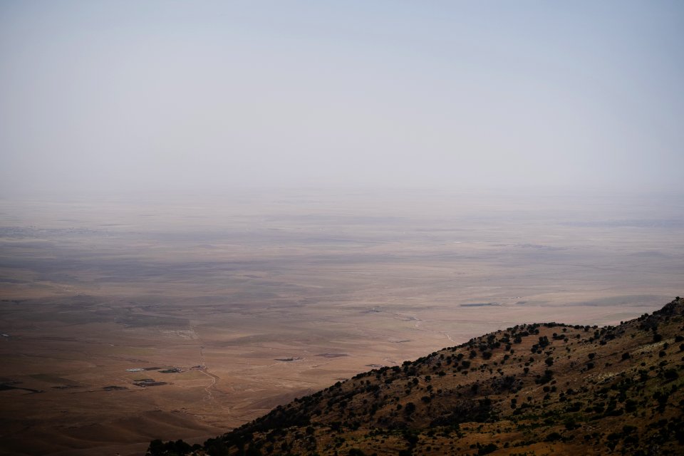 Views in June of 2019 of the north side of Sinjar mountain, as seen from the Ezidi shrine of Chil Mera 10