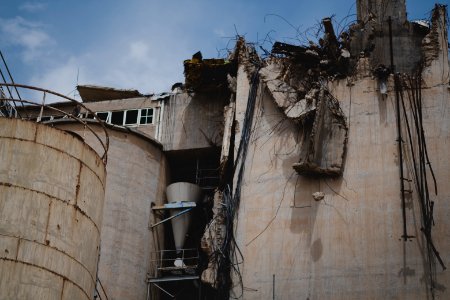 Views in June of 2019 of Sinjar's ruined silo, destroyed during the war with the Islamic State 47