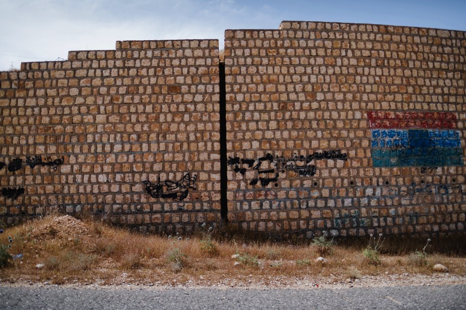 Views in June of 2019 of the 'lofa' road up to the top of Shingal Mountain 03