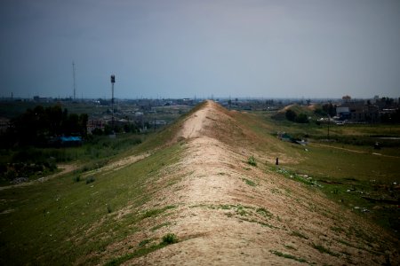 Views of the archaeological site of Nineveh in modern-day Mosul, currently occupied by squatters 04