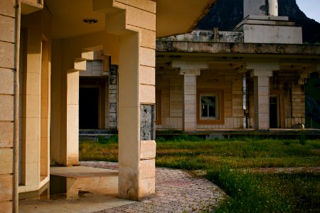 Views of the abandoned resort development behind Bekhma Dam 02