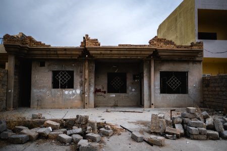Views in June of 2019 around the town of Sinjar, in the heavily ruined city center 06