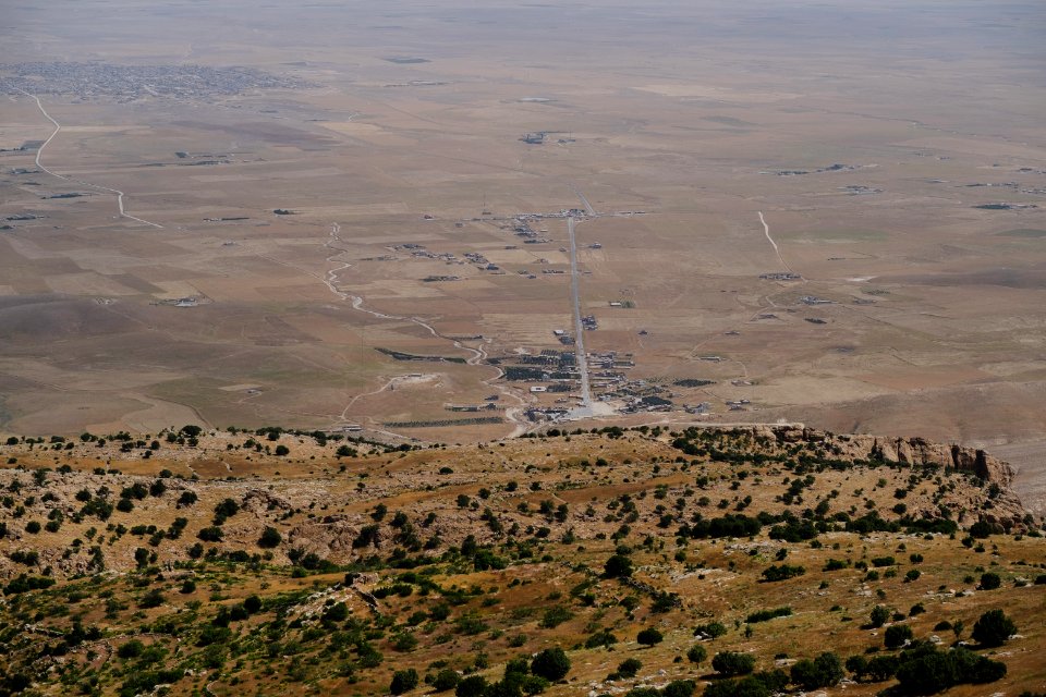 Views in June of 2019 of the north side of Sinjar mountain, as seen from the Ezidi shrine of Chil Mera 14