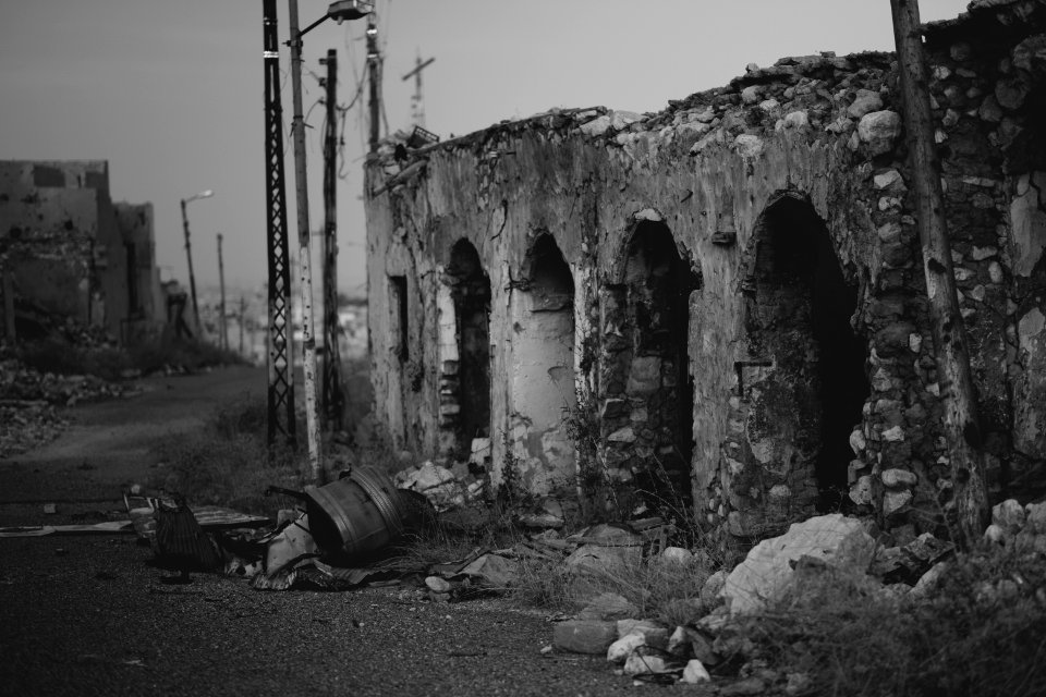 Views in June of 2019 of ruined buildings in the old neighborhood of Shingal (Sinjar) 23