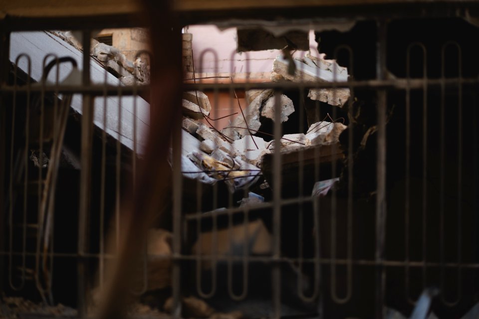 Views in June of 2019 of ruined buildings in the old neighborhood of Shingal (Sinjar) 12