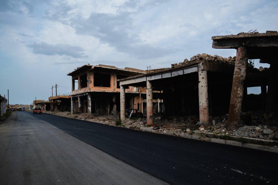 Views in May 2019 around Shingal's city center and old city 01