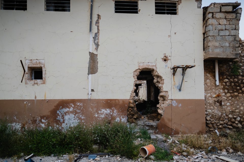 Views in May of 2019 around the old area of Shingal, showing destruction from the war with the Islamic State 06
