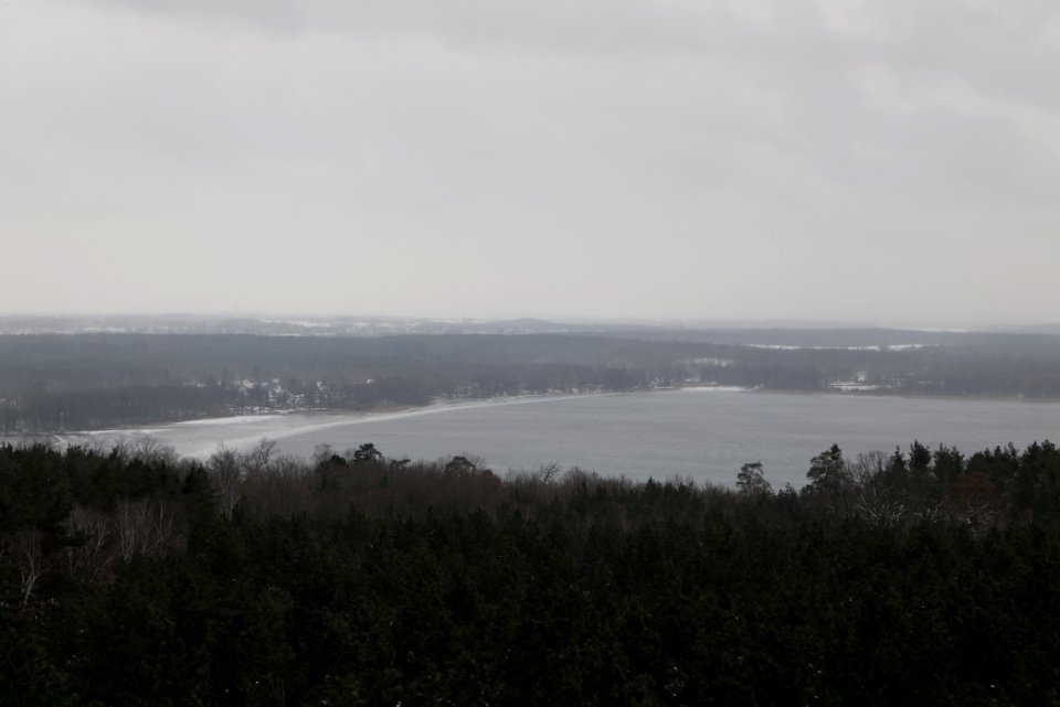 View from Wietkiekenberg observation tower with snow 2021-02-07 13
