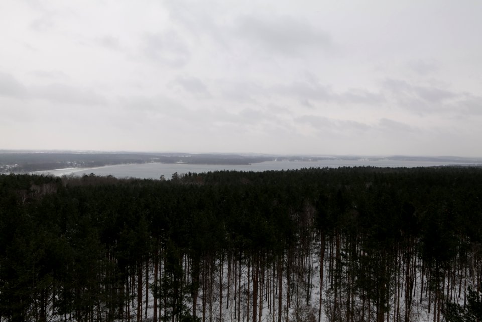View from Wietkiekenberg observation tower with snow 2021-02-07 15