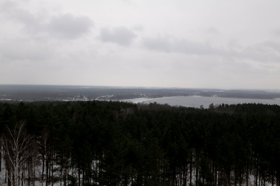 View from Wietkiekenberg observation tower with snow 2021-02-07 10