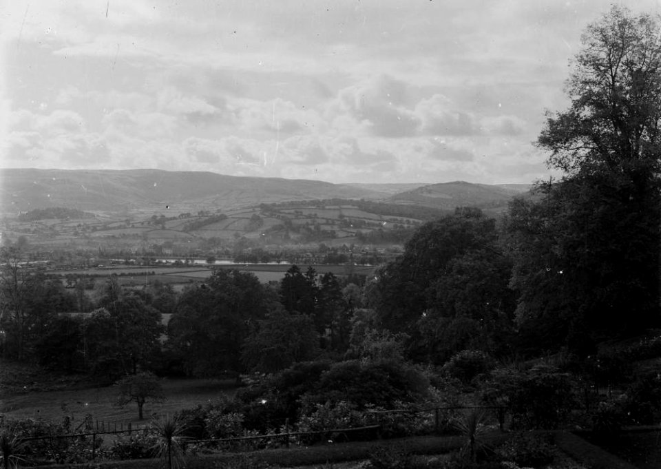 View of Builth Wells from Welfield (1295103)