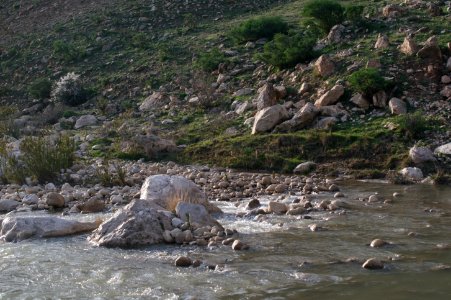 Views around the river, mountains, cemetery, and Ottoman-era fort at Dwin 26