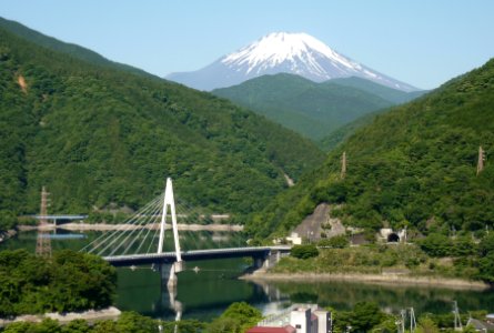 View of Mount Fuji from Lake Tanzawa 02