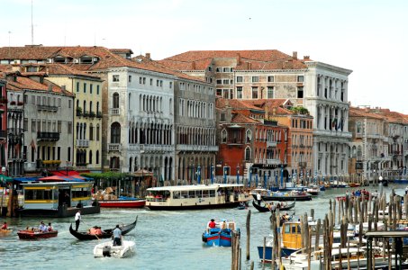 View-from-Rialto-Bridge-Venice-20050524-015
