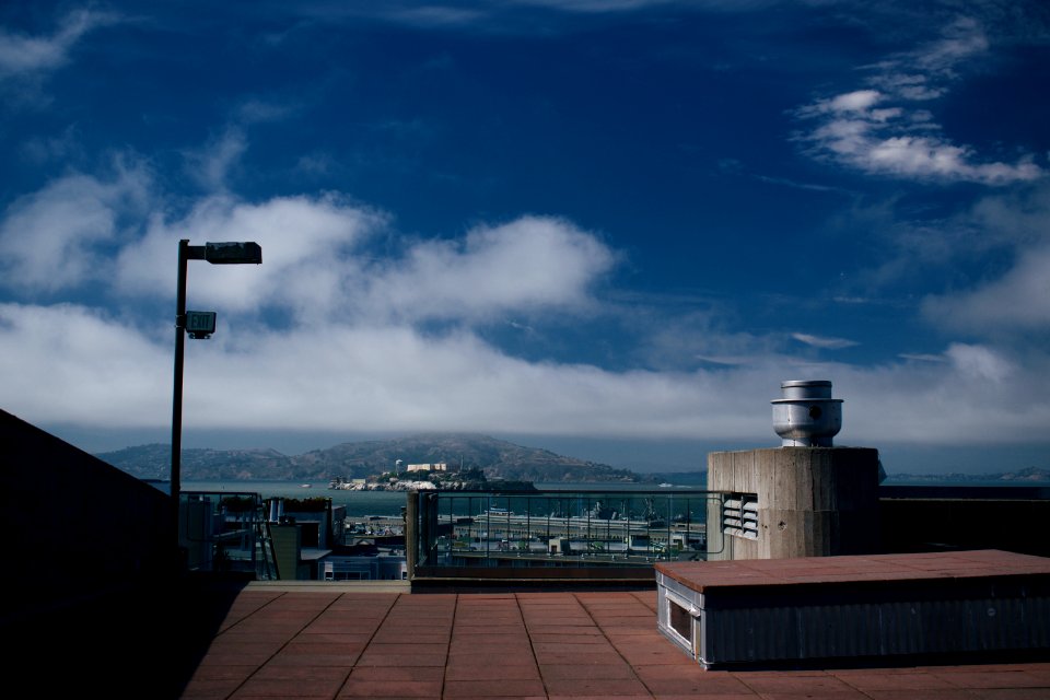 View of the San Francisco Bay from the Art Institute 02