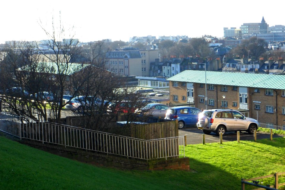 View Southwestwards from Richmond Heights Flats, John Street, Brighton (January 2014) (1)