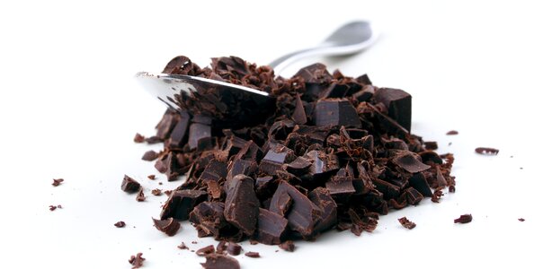 Chopped chocolate cocoa shaving