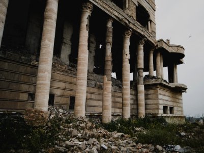 Views in April of 2019 of the castles of Saddam Hussein and his wife in the command center of Mosul 11