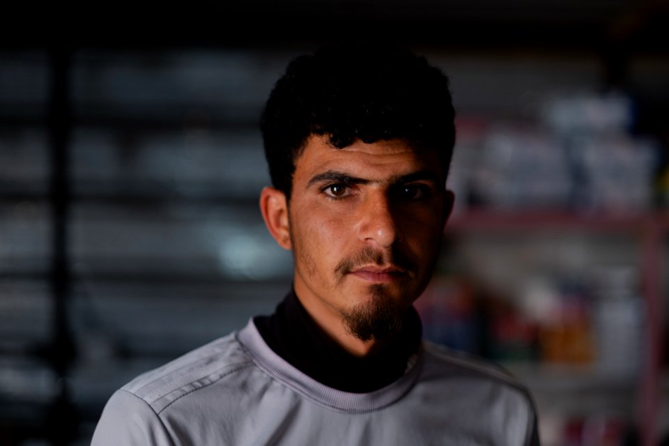 Views at a shop in Sardashte Camp for Ezidi IDPs, atop Shingal Mountain 13