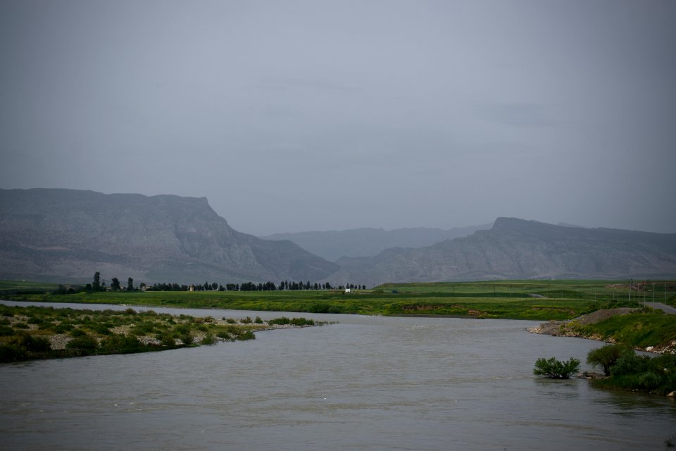 Views at the river leading up to Bekha Dam