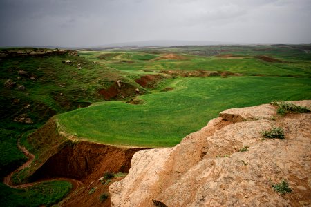 Views along the road from Baharka to Bekhma 08