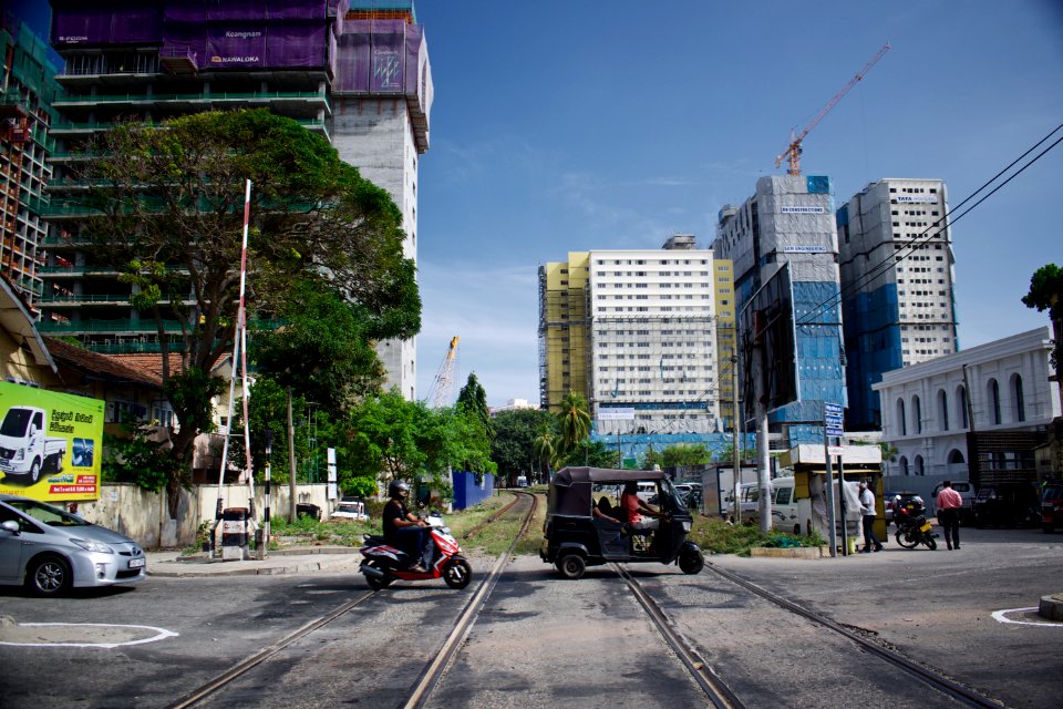 Views around downtown Colombo 09