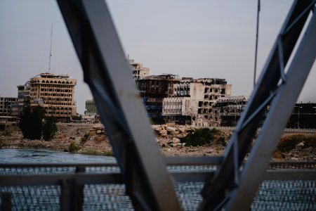 Views along the river Tigris in Mosul in 2019 when Moslawis go during the summer to cool down 40