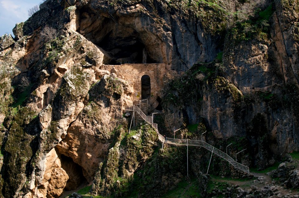 Views along the way and at the Shrine of Raban Boya in Shaqlawa 29