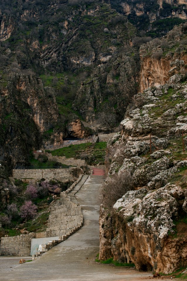 Views along the way and at the Shrine of Raban Boya in Shaqlawa 19