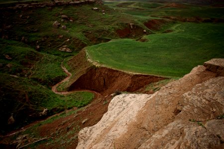 Views along the road from Baharka to Bekhma 07