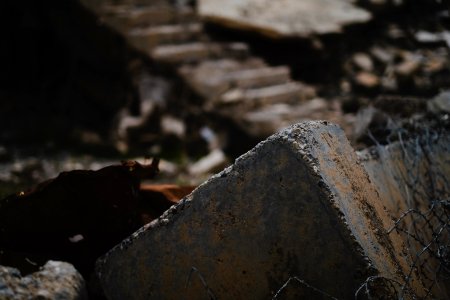 Views in April of 2019 around a ruined church in the ruins in the old city of Shingal 25