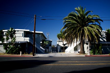 Views around the Pico neighborhood of Santa Monica, California