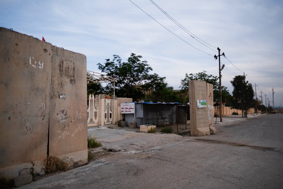 Views around the Prime Minister's office in April of 2019 in Shingal 09