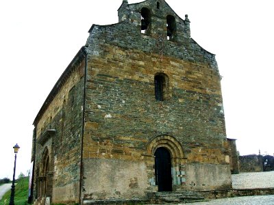 Villafranca del Bierzo - Iglesia de Santiago 4