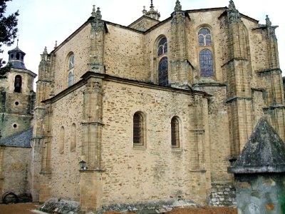 Villafranca del Bierzo - Colegiata de Santa Maria de Cluniaco 01
