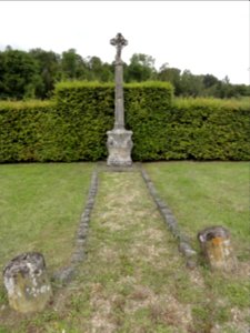 Ville-sur-Saulx (Meuse) croix de chemin A