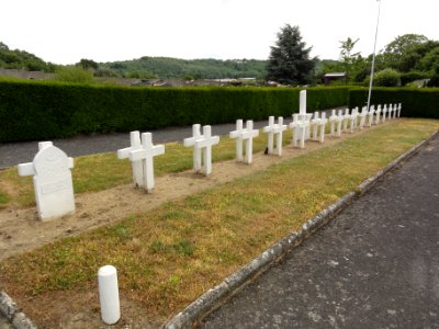 Villeneuve-Saint-Germain (Aisne) cimetière, carré militaire
