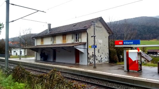 Villeret railway station