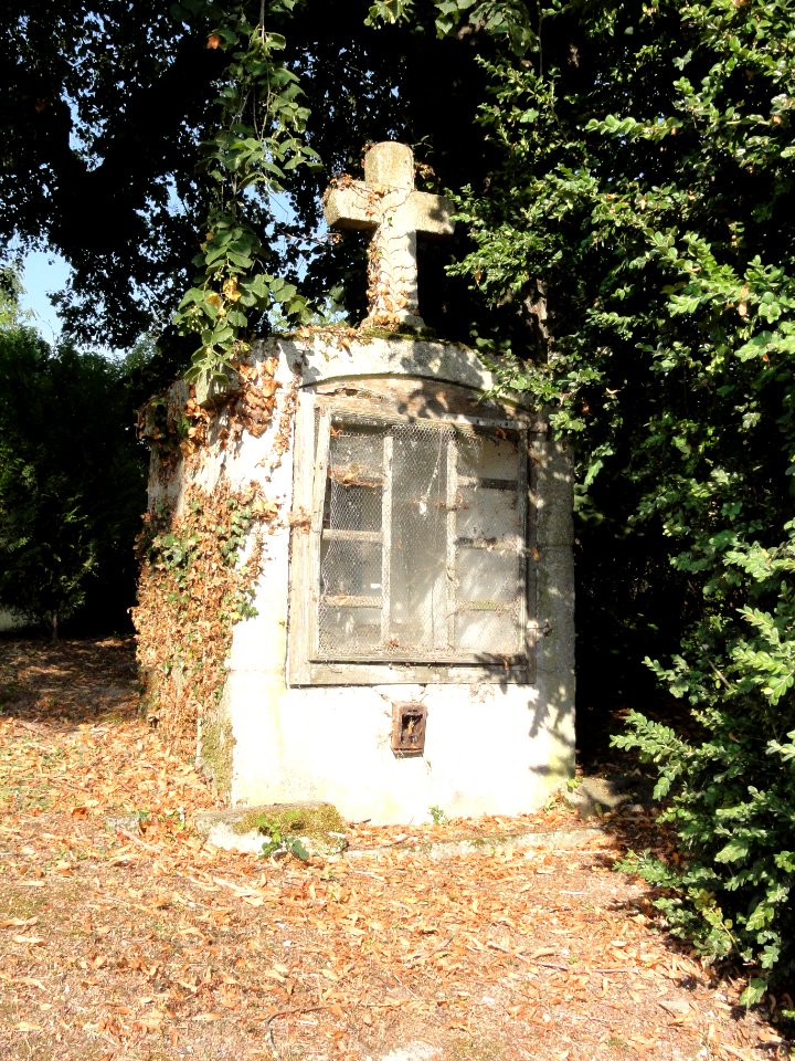 Villers-sur-Meuse (Meuse) oratoire, extérieur