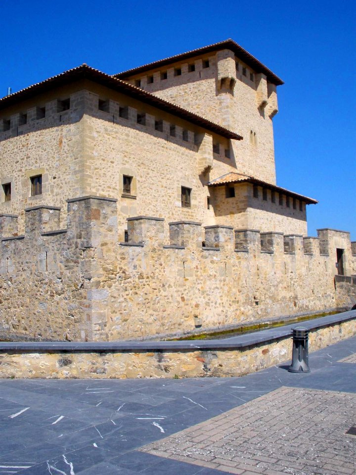 Villanañe - Torre-Palacio de los Varona 16