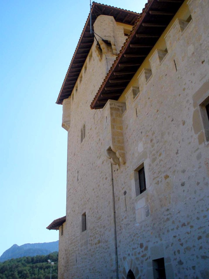 Villanañe - Torre-Palacio de los Varona 06