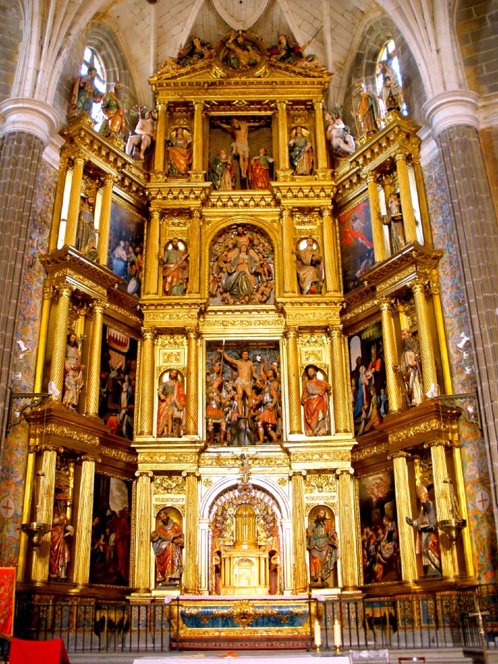 Villacastin - Iglesia de San Sebastian 25 - retablo mayor