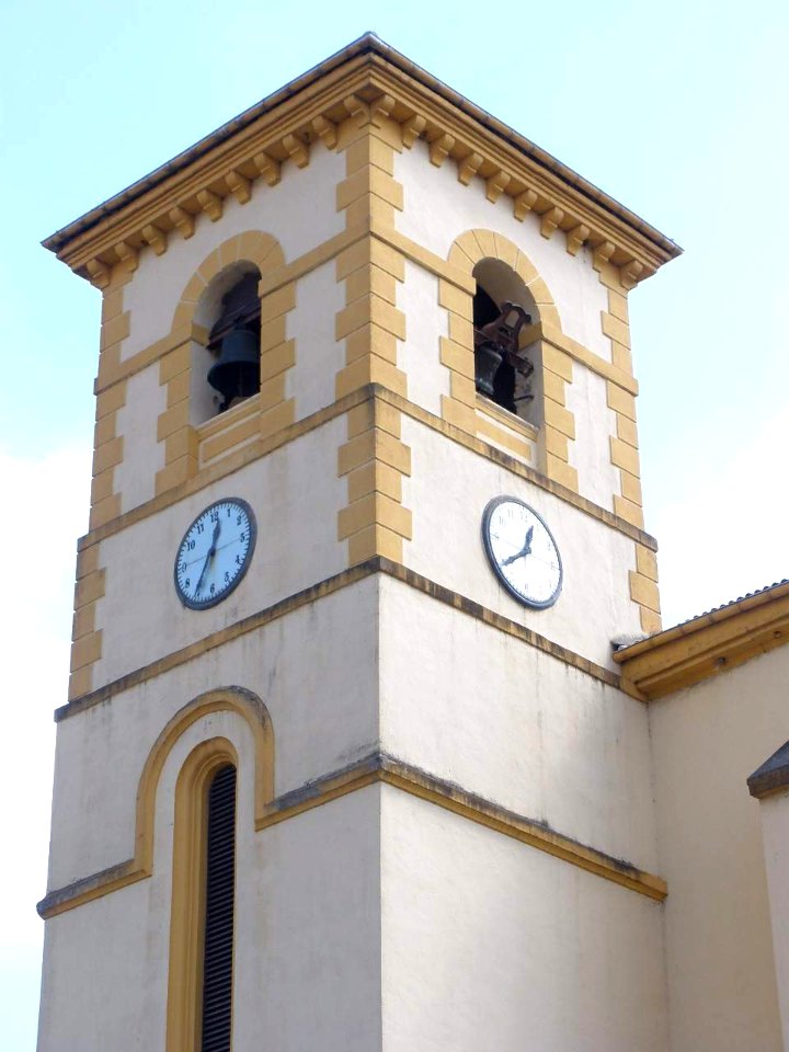 Villabona - Iglesia del Sagrado Corazón 02