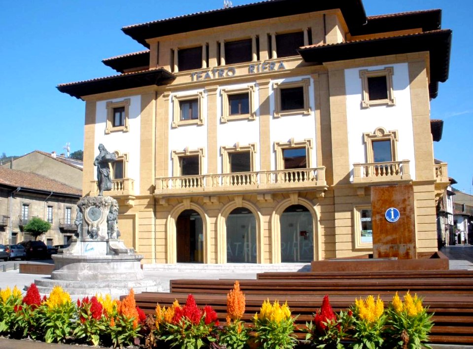 Villaviciosa - Teatro Riera 2
