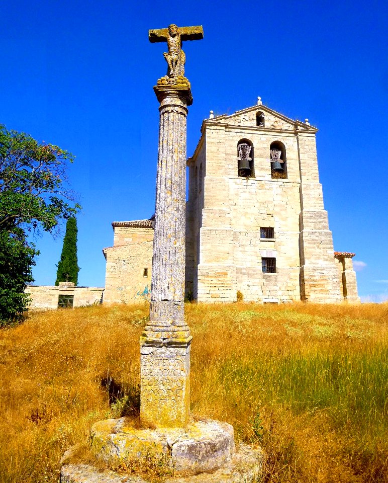 Villatoro - Iglesia de El Salvador y crucero