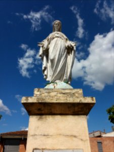 Villefranche-de-Lauragais - Statue de la Vierge - Détail