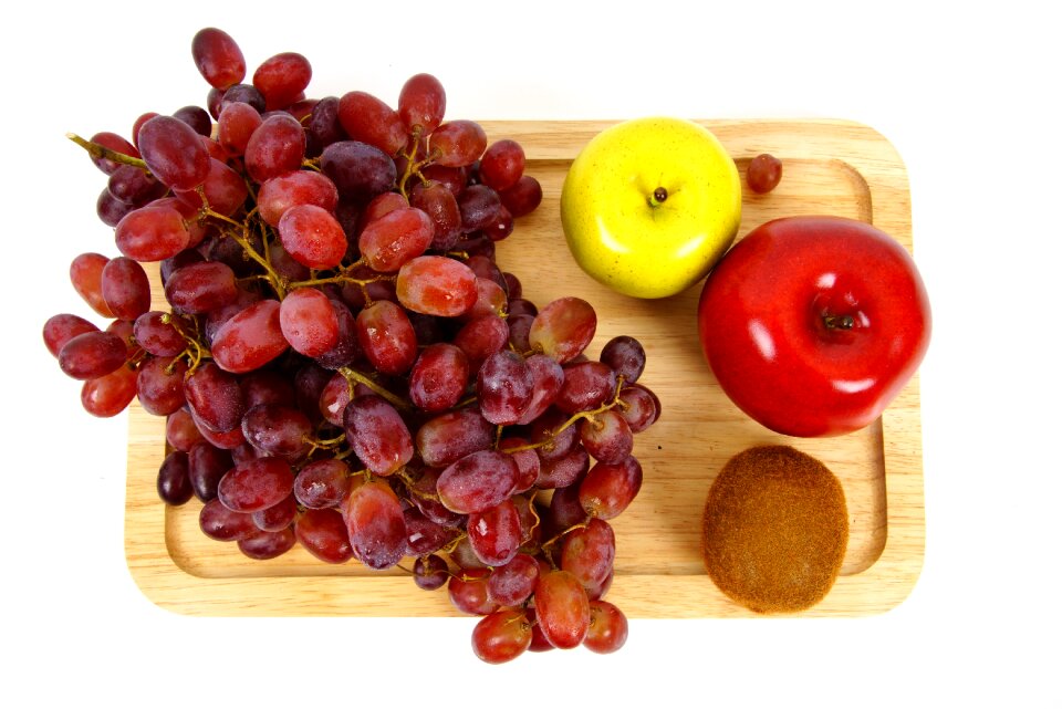 Pine-mushrooms large grape apple