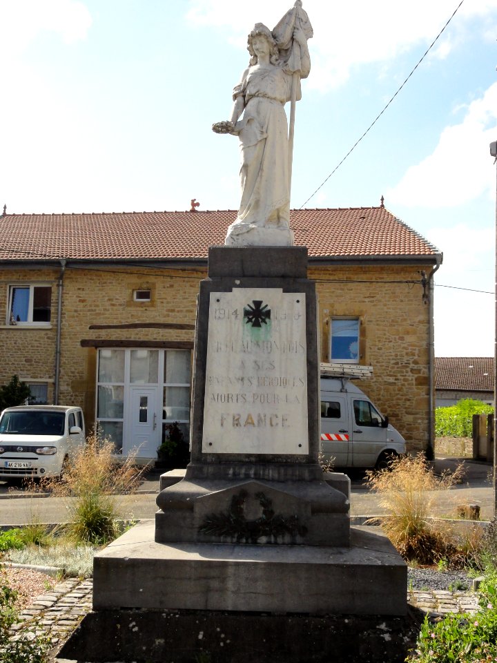 Ville-au-Montois (Meurthe-et-M.) monument aux morts (01)