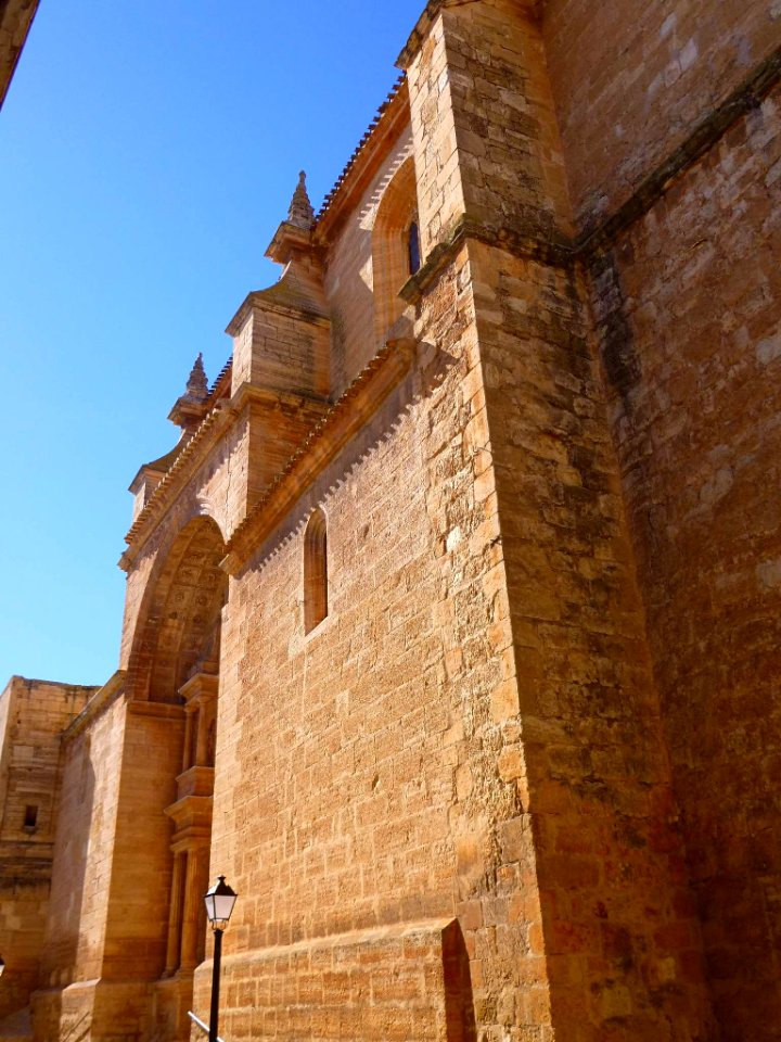 Villarrobledo - Iglesia de San Blas 01